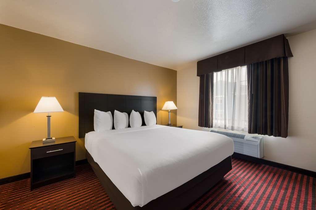 Best Western Salinas Valley Inn & Suites Rom bilde